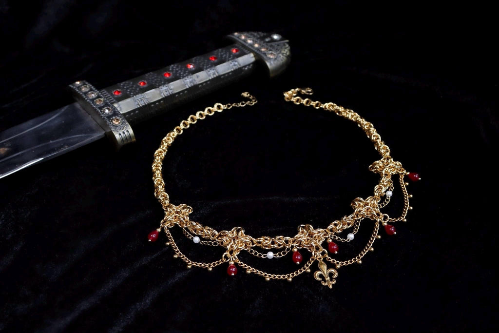 HEIR Necklace
