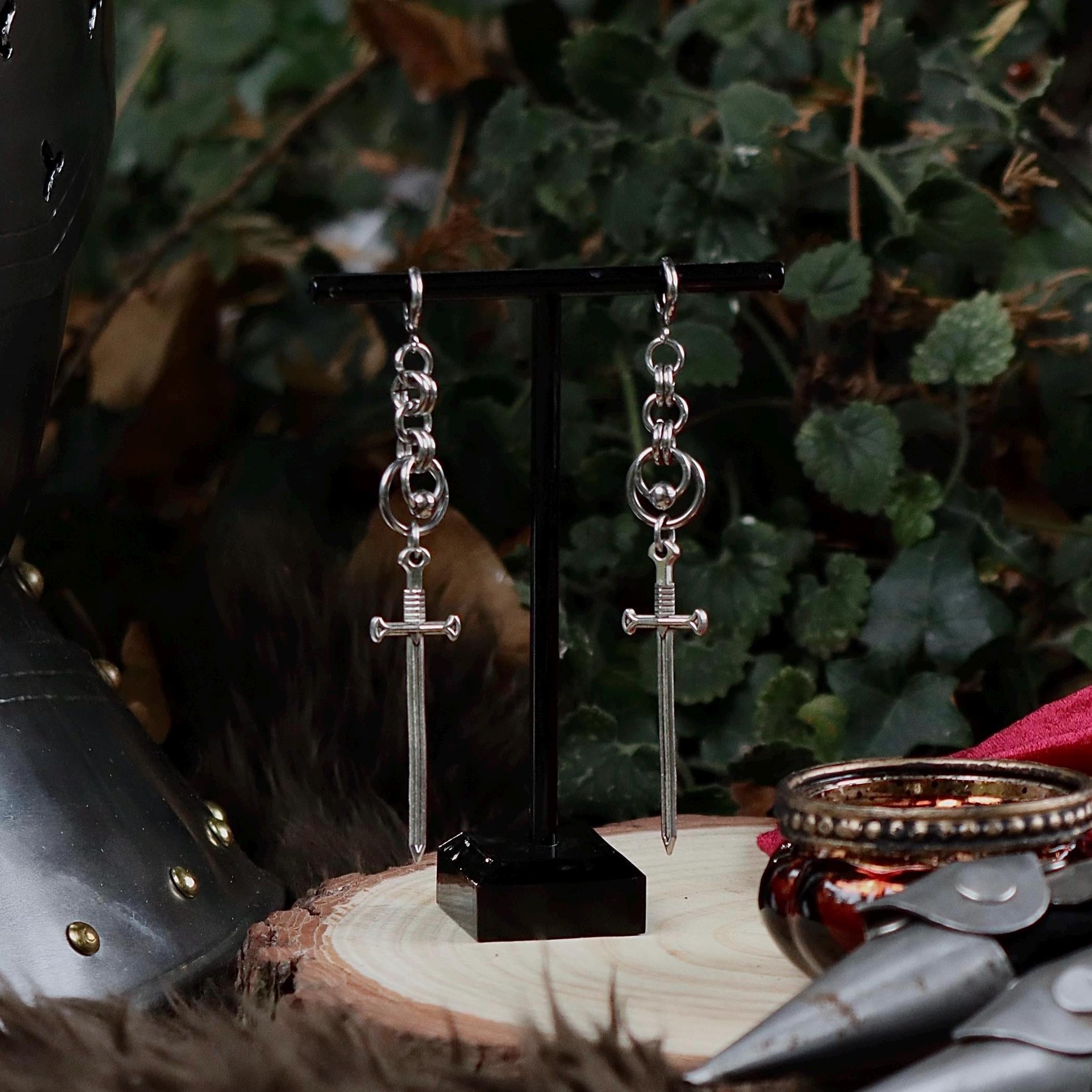 KINGMAKER Earrings